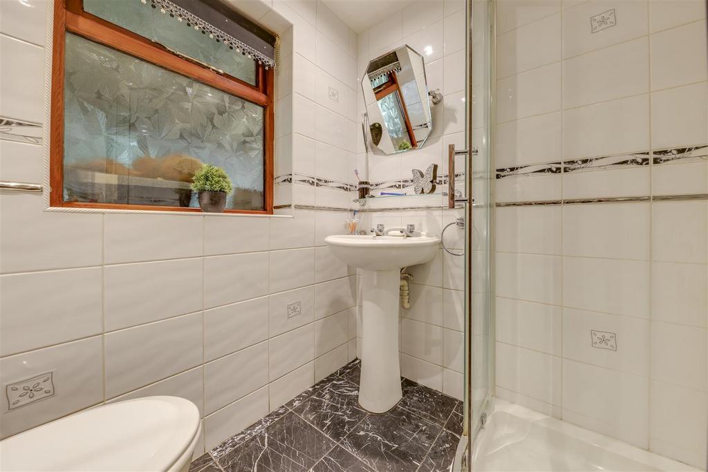 En Suite Shower