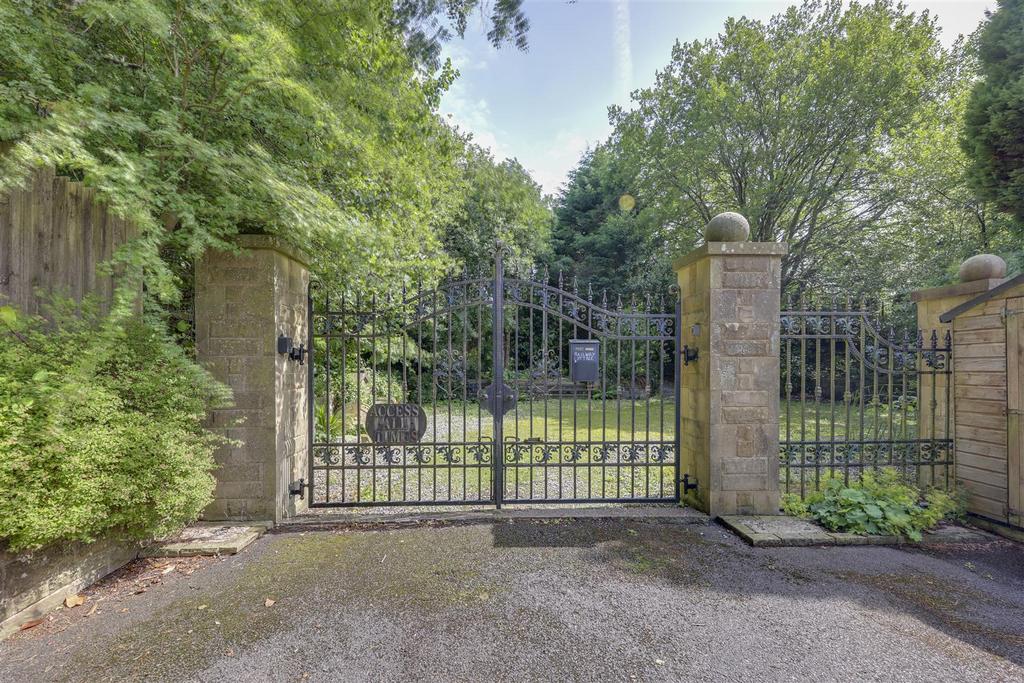 Entrance Gates