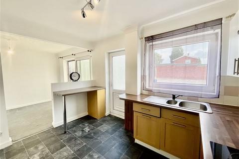 24 Albert Road, Parkgate, Rotherham, S62 6BQ