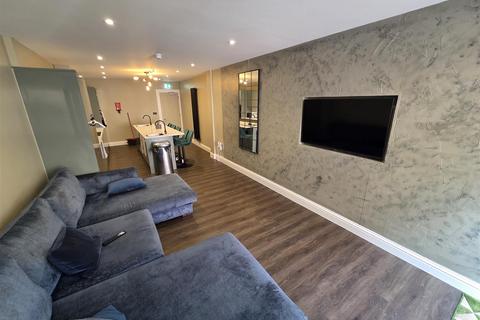 8 bedroom house share to rent, Westgate Street, Gloucester GL1
