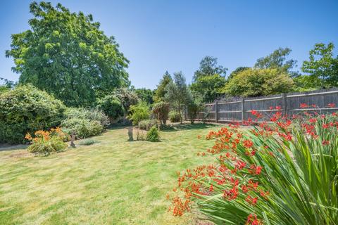 4 bedroom detached house for sale, Orchard Court, Chillenden, Kent