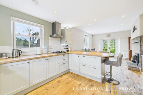 undefined, Bradley Lodge, Dipton