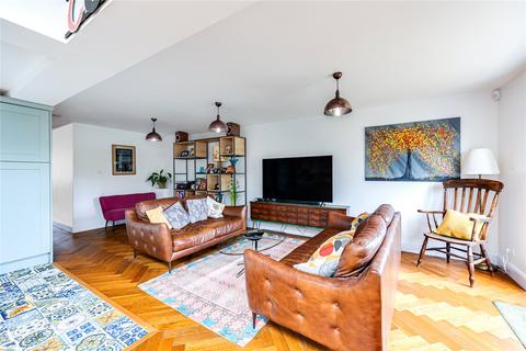 undefined, Byfield Close, Toddington, Bedfordshire, LU5