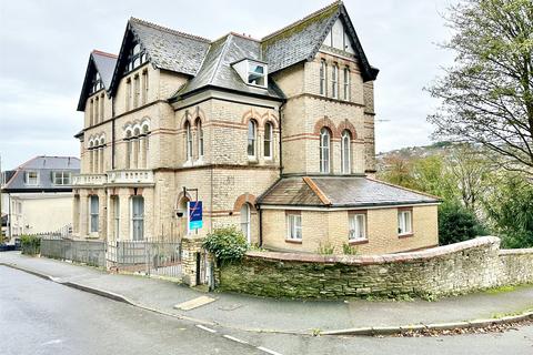 3, Parkroyd Apartments Torrs Park, Ilfracombe, EX34 8AY