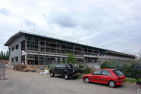 Warehouse to rent, Langston Rd Loughton IG10 3FL