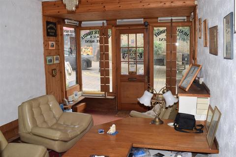 Office for sale, 36 Queens Rd Buckhurst Hill IG9 5BY