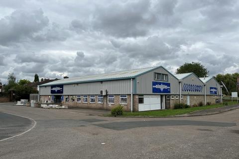 Warehouse to rent, St Marys Rd Leamington Spa CV31 1PR