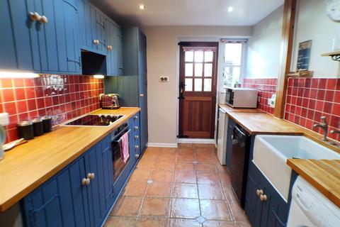 2 bedroom barn conversion for sale, Shelton