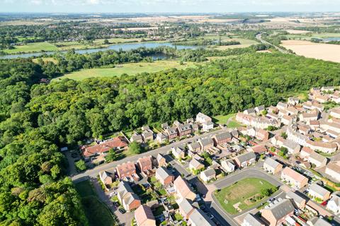 4 bedroom townhouse for sale, Hinchingbrooke PE29