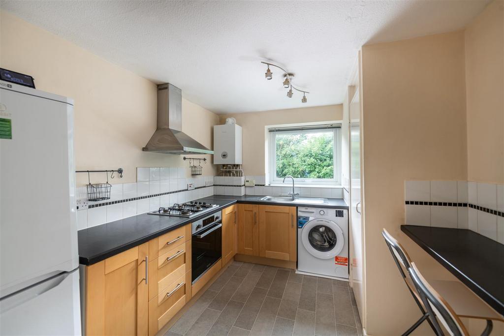 4 Sunningdale internals-4.jpg