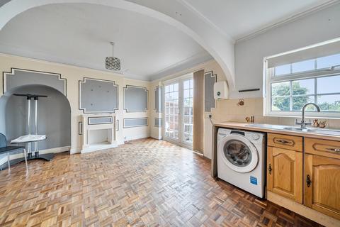 3 bedroom end of terrace house for sale, Conisborough Crescent, London