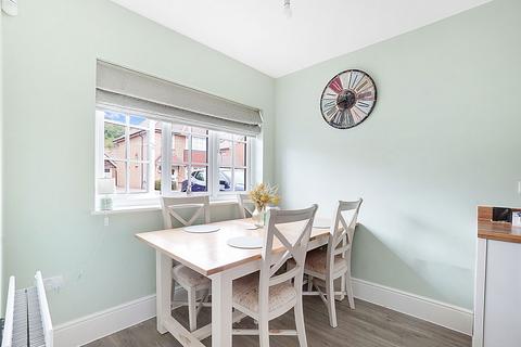 38 Kiln Way, Halling, Rochester, ME2 1FP