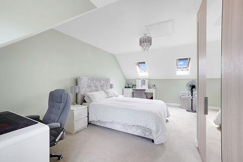 38 Kiln Way, Halling, Rochester, ME2 1FP