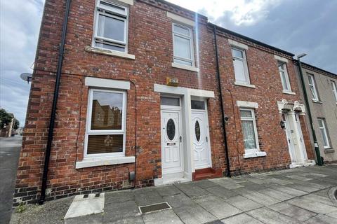 2 bedroom apartment to rent, East Moffett Street, South Shields