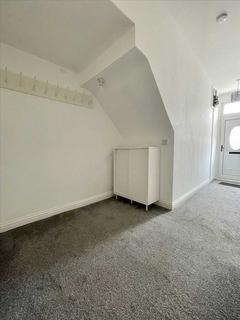 2 bedroom apartment to rent, East Moffett Street, South Shields