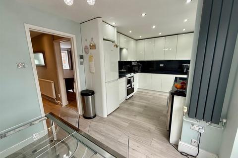 undefined, Bramley Shaw, Waltham Abbey