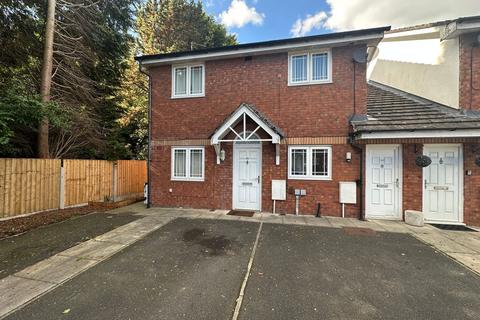 Flat - Apple Blossom Grove, Cadishead, M44