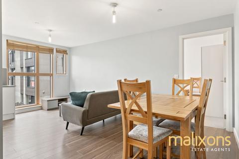 2 bedroom flat for sale, Garratt Lane, London SW17