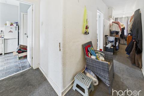 56 Rylees Crescent, Glasgow, G52 4DA