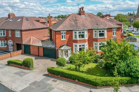 Stockton Lane, York