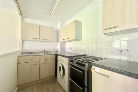 22 Ardent Close, London, SE25 6SR