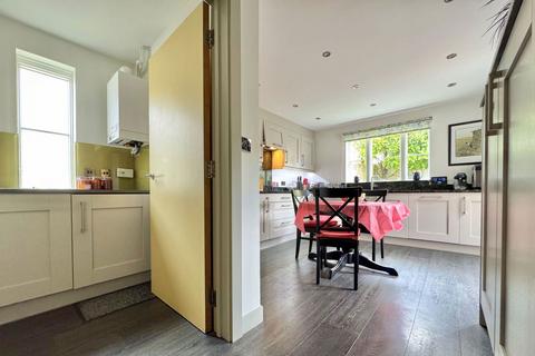 8 Baron Close, Bitton, Bristol, BS30 6LS