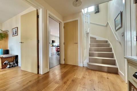 8 Baron Close, Bitton, Bristol, BS30 6LS