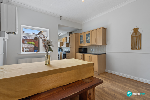47 Burrowlee Road, Sheffield, S6 2AT