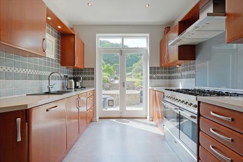 20 Cobnar Road, Sheffield, S8 8QB