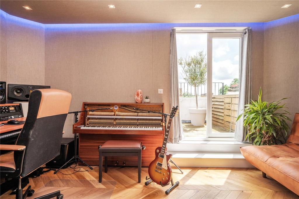 Entertainment Room