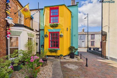 1 bedroom end of terrace house for sale, King Street, Market Rasen, LN8