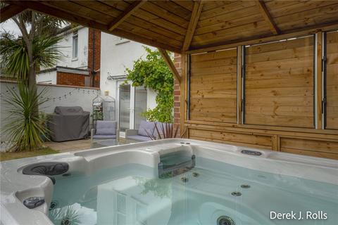 38 Elmes Road, Bournemouth, BH9 2SZ