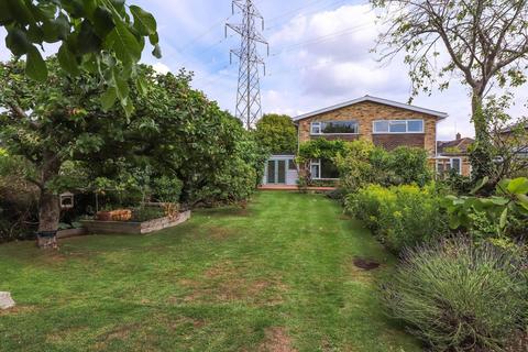 3 bedroom semi-detached house for sale, Fairway, Girton, Cambridge