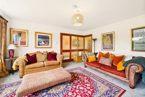 3 bedroom detached bungalow for sale, Whinmoore, West Bank Road, Ardrishaig, Argyll