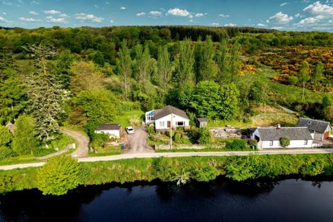 3 bedroom detached bungalow for sale, Whinmoore, West Bank Road, Ardrishaig, Argyll