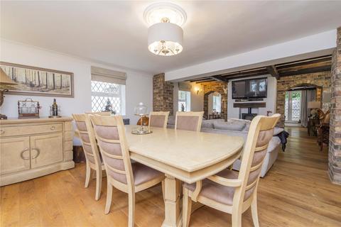 undefined, Heath Hill, Dawley, Telford, Shropshire, TF4