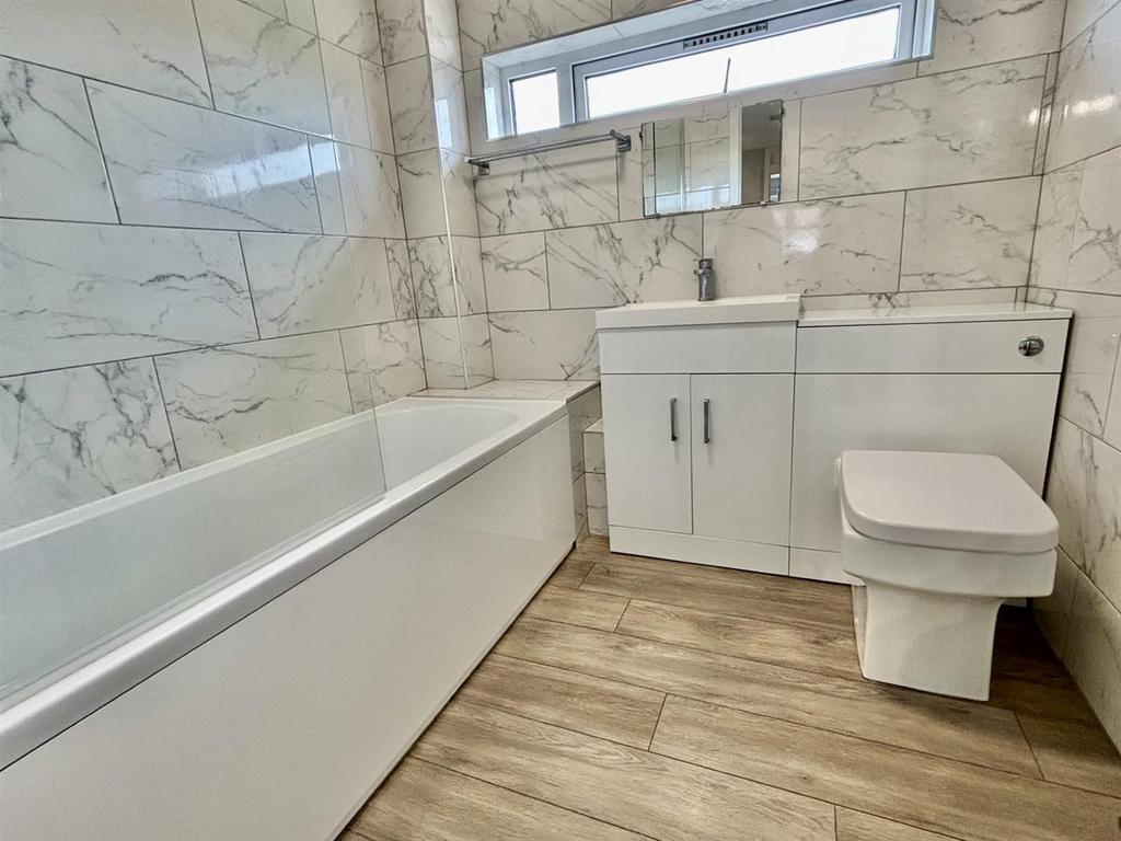 Bathroom W/C