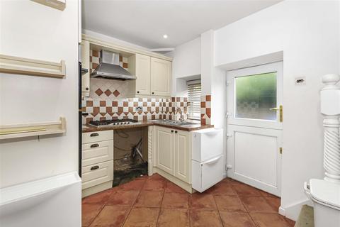 17 Crown Point, Turton, Bolton, BL7 0BD