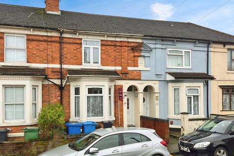 Mill Road, Kettering, NN16