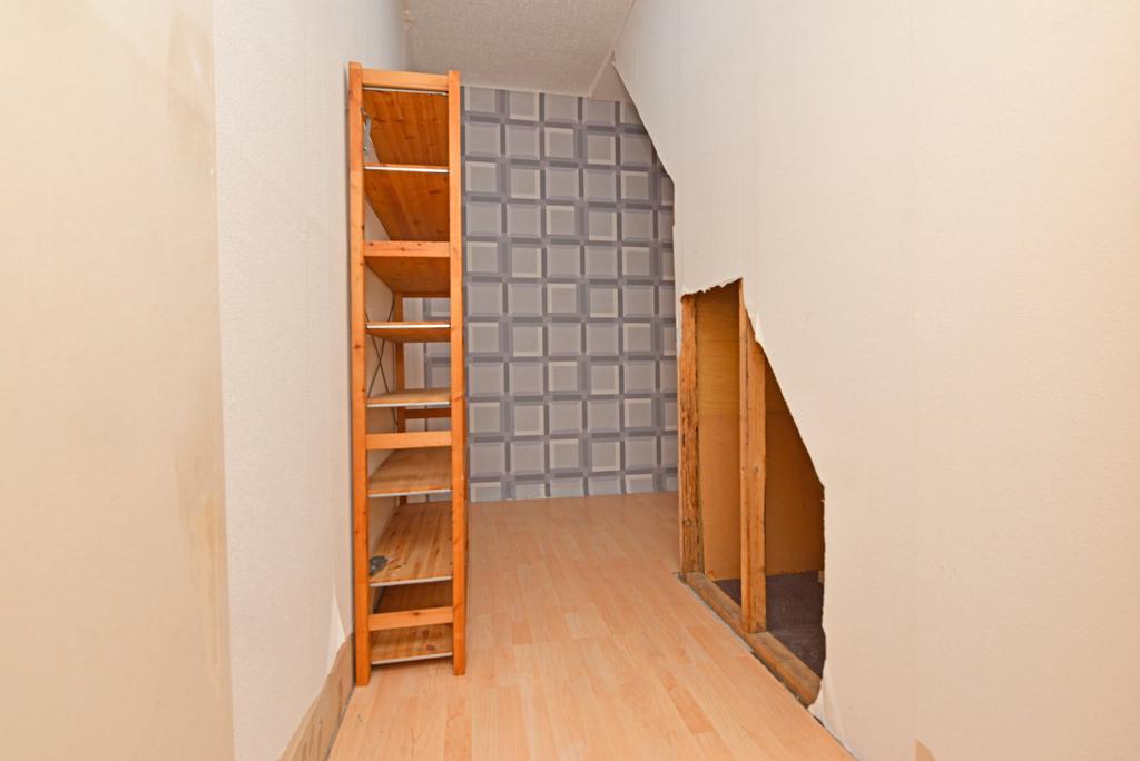 Walk In Wardrobe