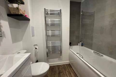 Flat 50, Park Heights Wella Road, Basingstoke, RG22 4AE