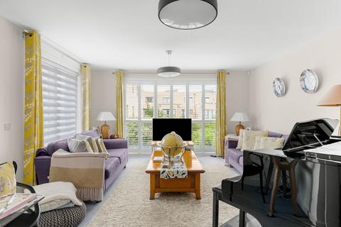 14 Harvest Road, Trumpington, Cambridge, CB2 9PH