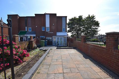 Hertford Avenue, South Shields