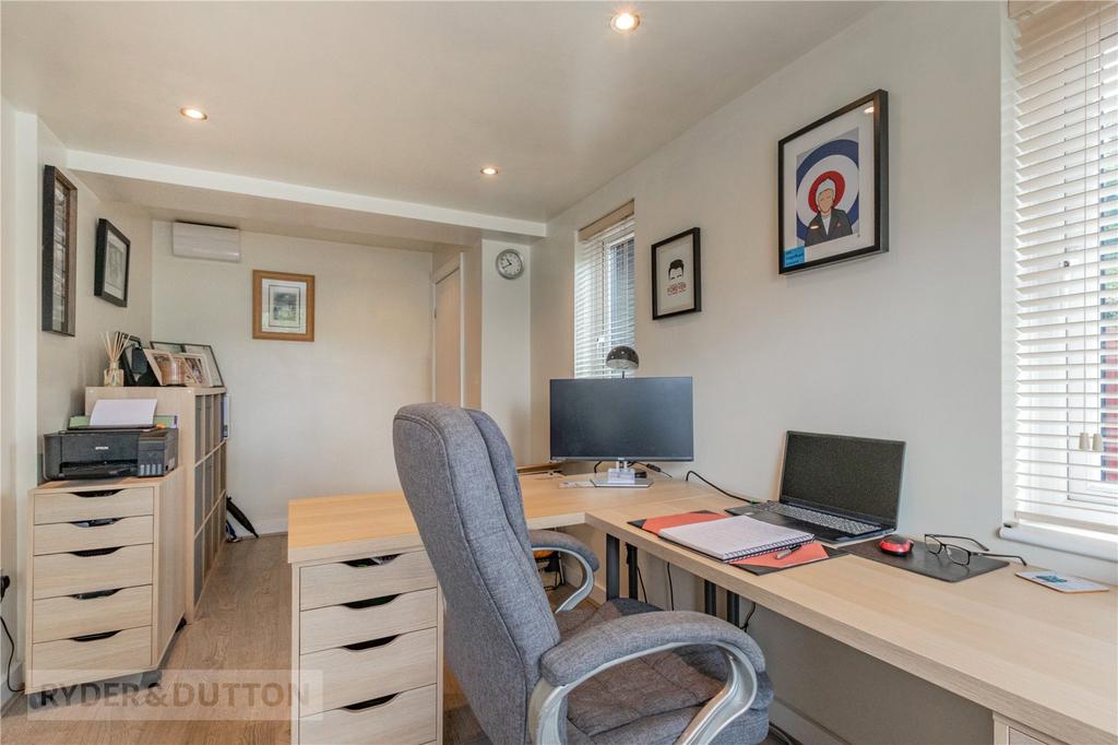 Office/Bedroom 5