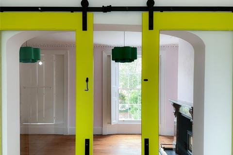 5 bedroom semi-detached house to rent, Kingsholm Road, Gloucester, Gloucestershire, GL1