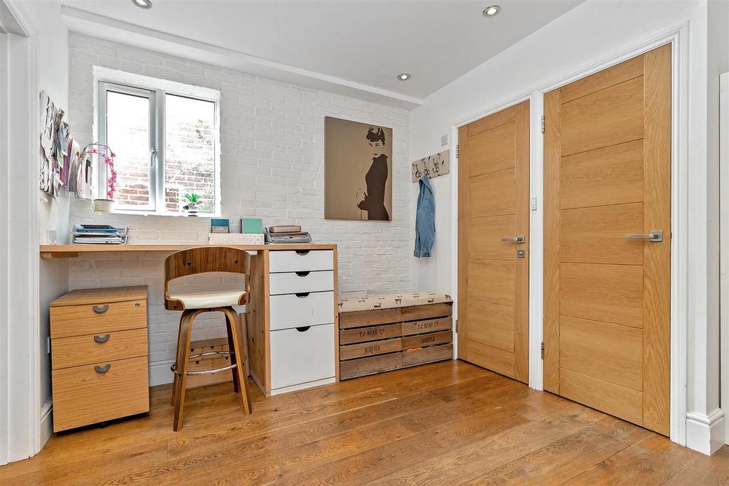 1 Ramsbury Road-14.jpg