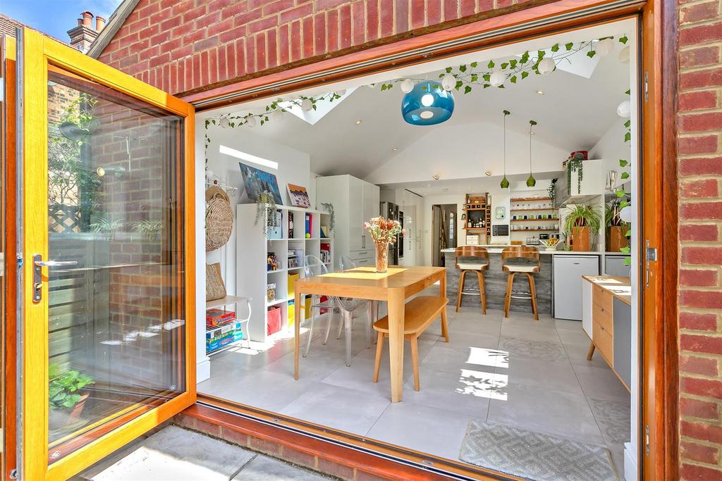 1 Ramsbury Road-32.jpg
