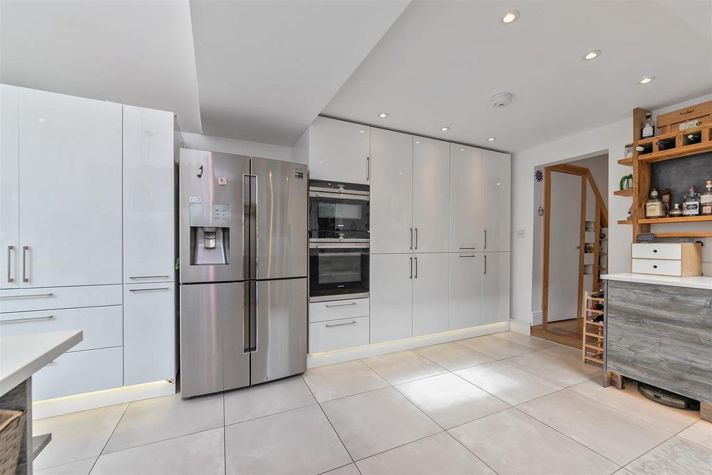 1 Ramsbury Road-21.jpg
