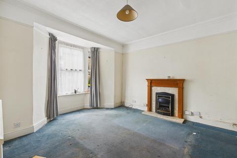 4 bedroom semi-detached house for sale, Duke Street, Buxton