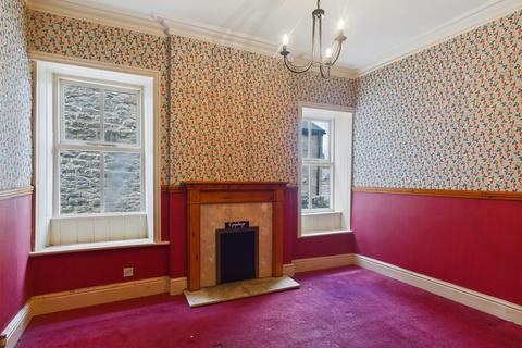 4 bedroom semi-detached house for sale, Duke Street, Buxton